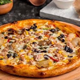 Ton Balıklı Pizza (Orta Boy)
