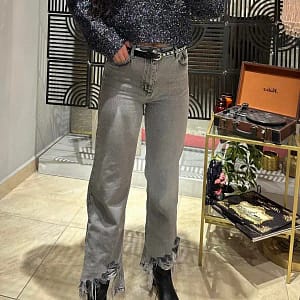 PAÇA DETAYLI LİKRASIZ JEAN