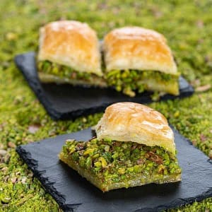 Fıstıklı Baklava Kare (500gr)