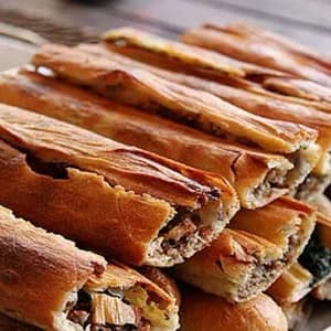 Kapalı Kıymalı Pide